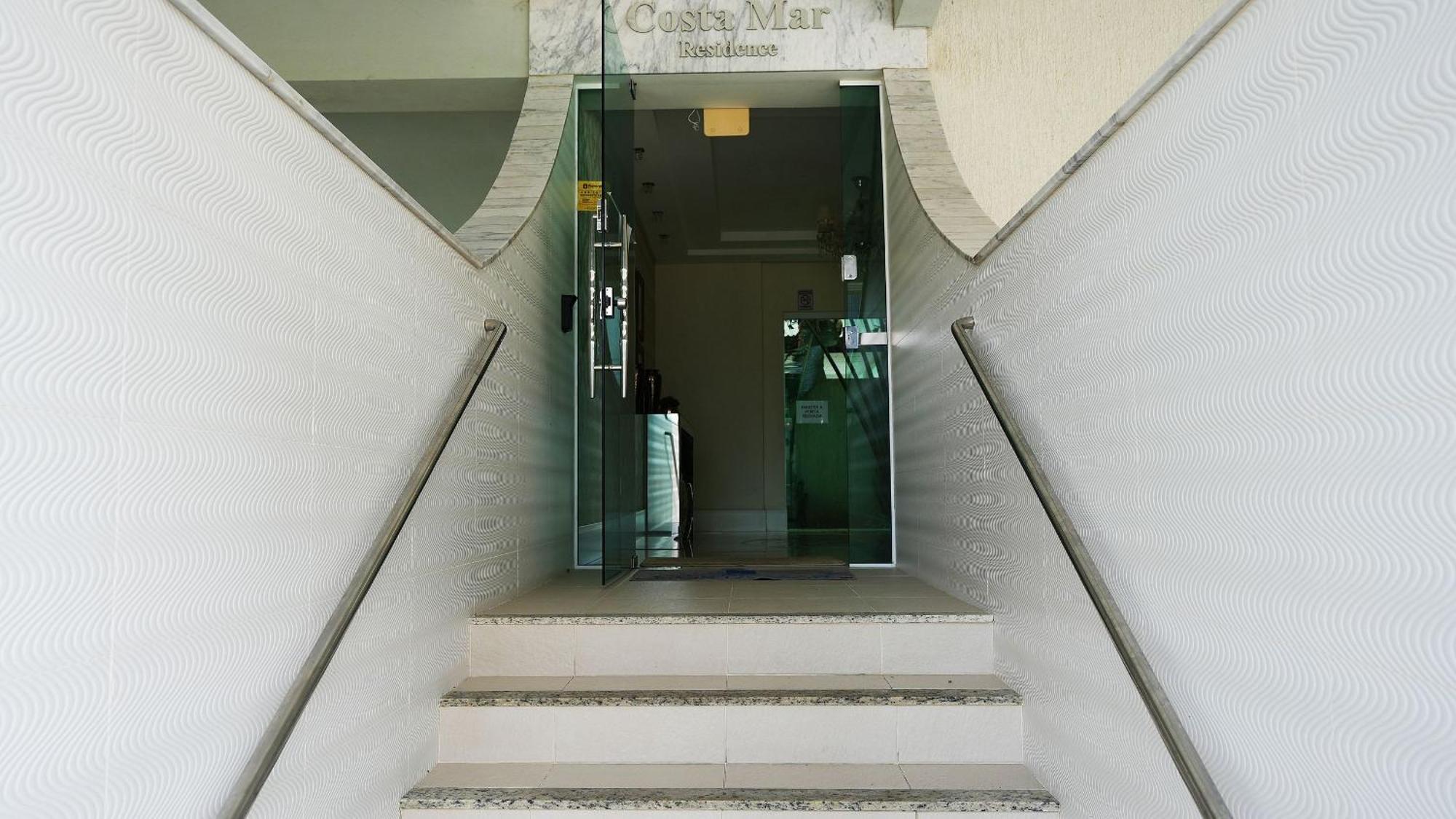 Edificio Costa Mar - Centro De Bombinhas Apartment Exterior foto